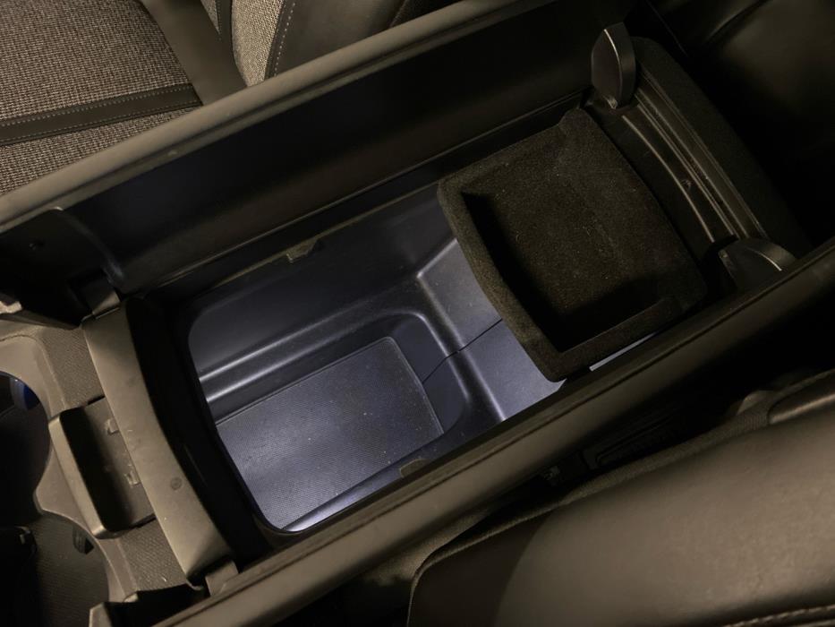 PEUGEOT 3008 2017