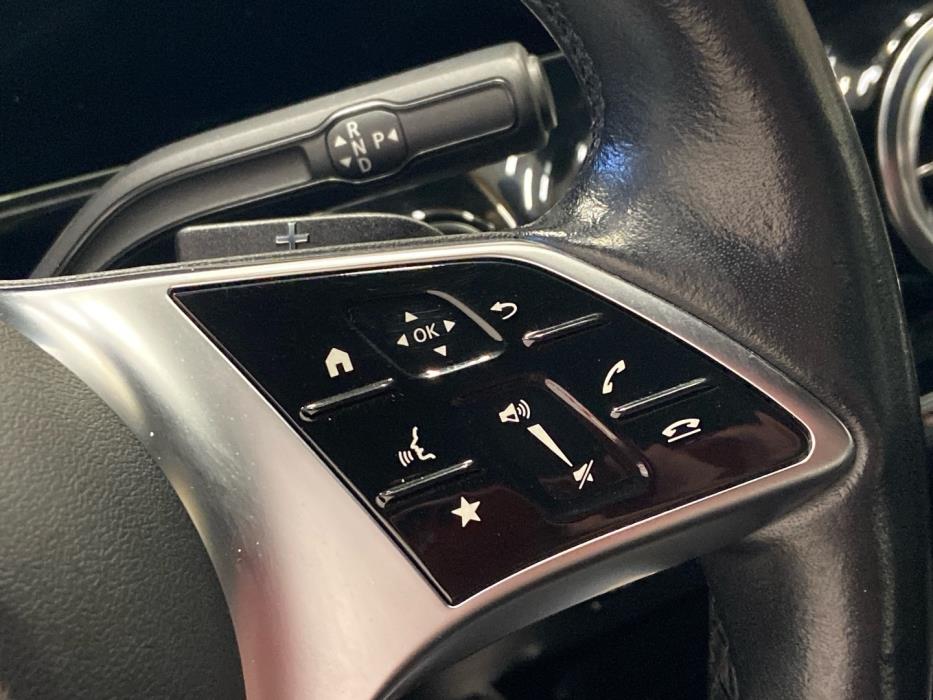 MERCEDES-BENZ B 2023