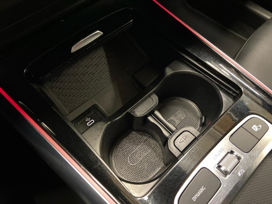 MERCEDES-BENZ B 2023