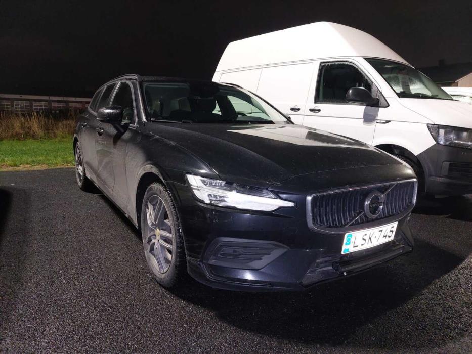 VOLVO V60 2019