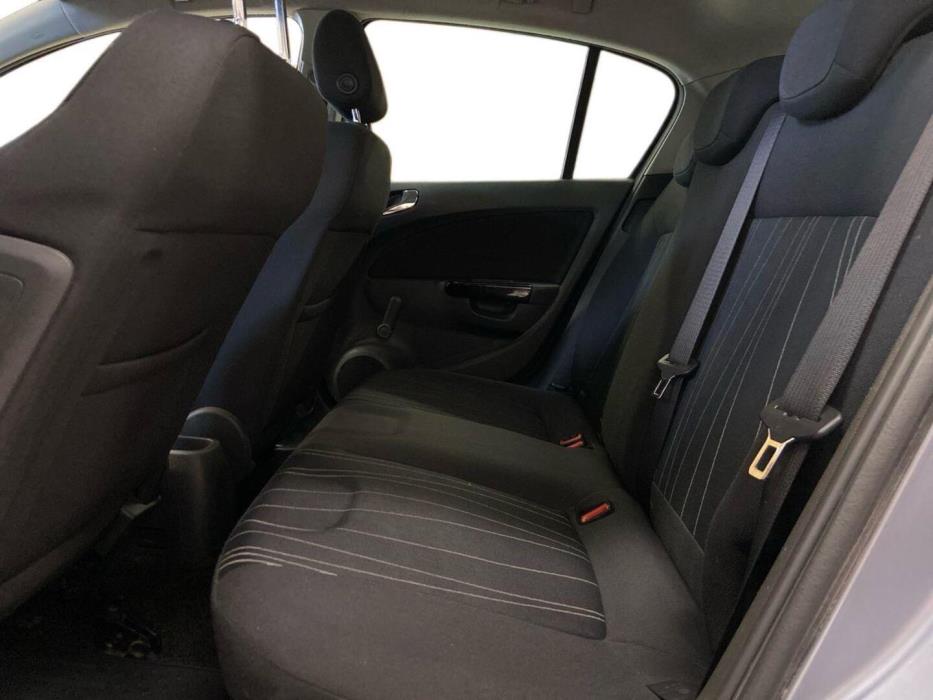 OPEL Corsa 2011