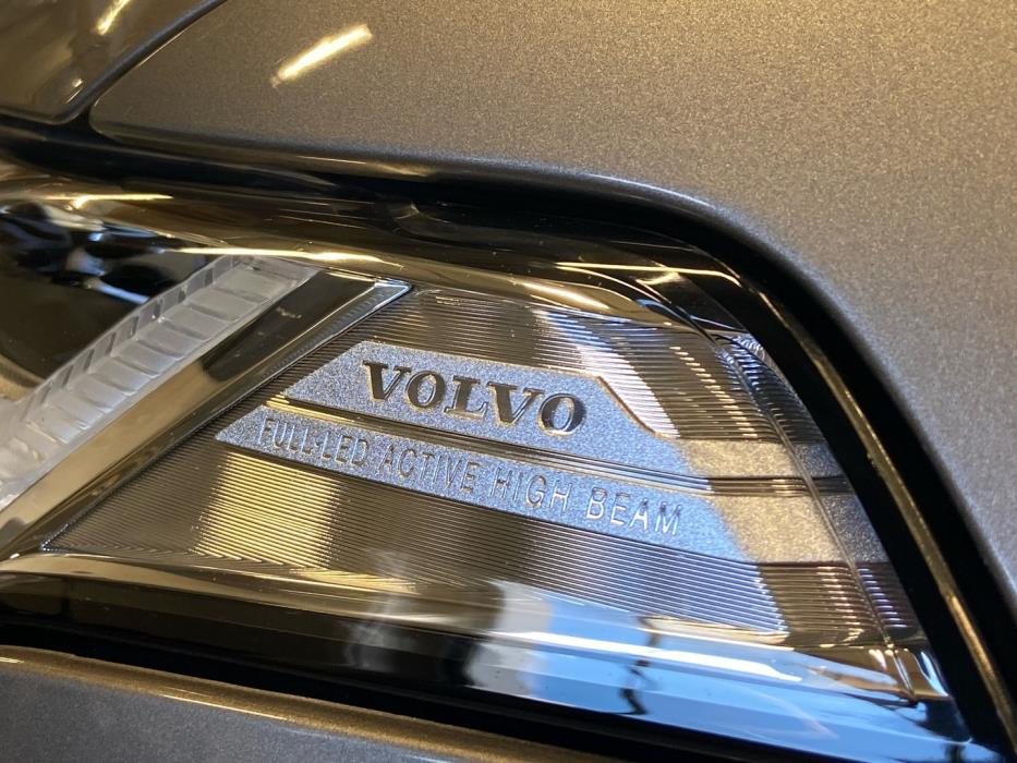 VOLVO XC90 2020
