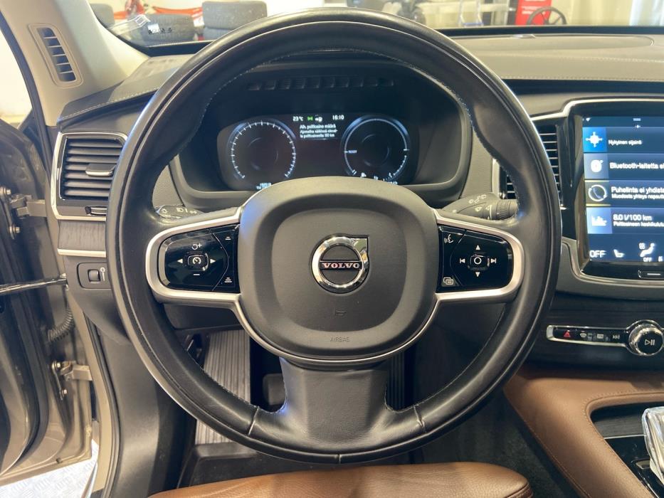 VOLVO XC90 2020