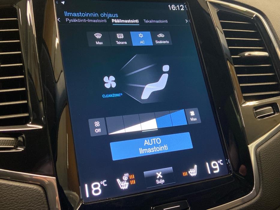 VOLVO XC90 2020