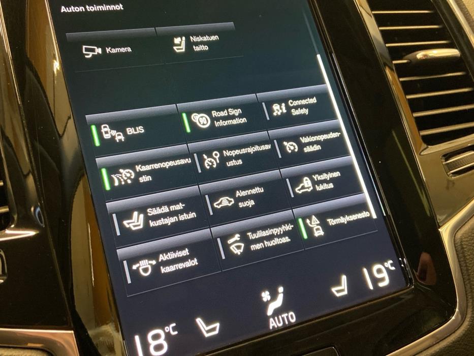 VOLVO XC90 2020