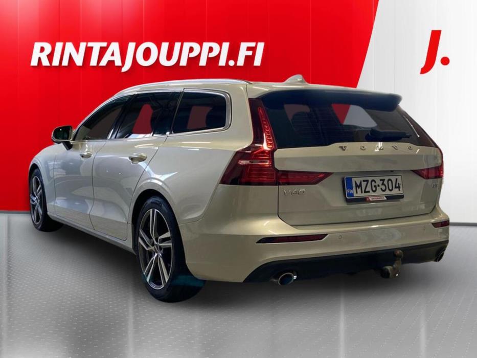VOLVO V60 2018