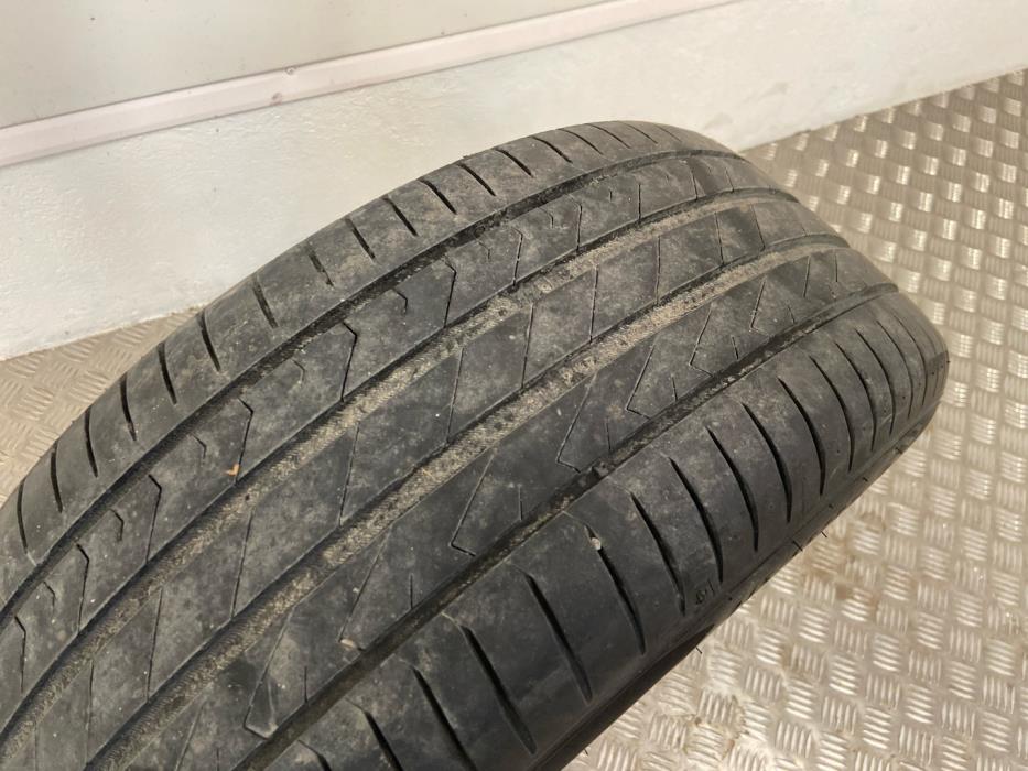 VOLVO V40 Cross Country 2015