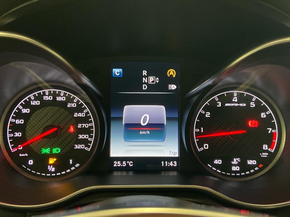 MERCEDES-BENZ C 63 AMG 2015