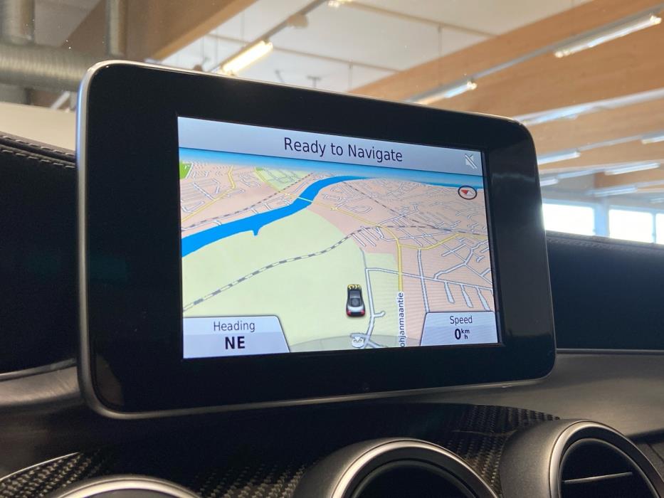 MERCEDES-BENZ C 63 AMG 2015