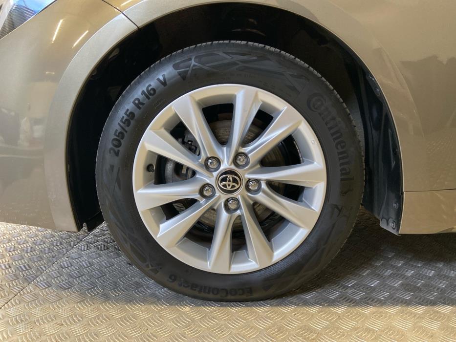 TOYOTA Corolla 2023