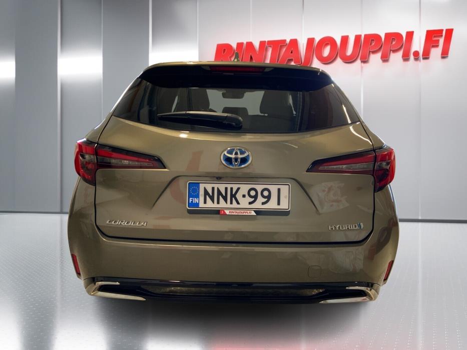 TOYOTA Corolla 2023