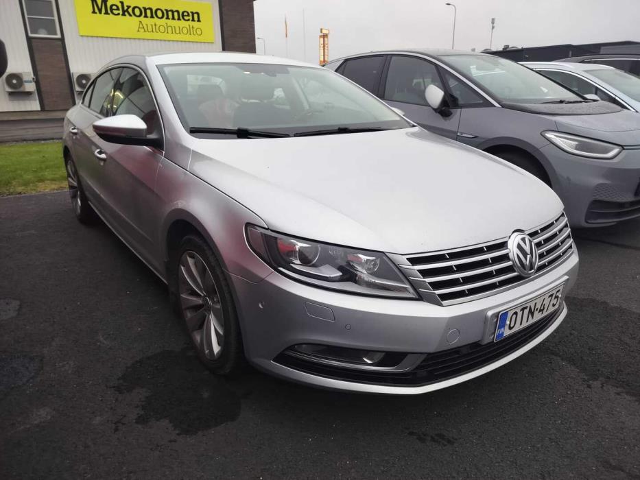 VOLKSWAGEN CC 2012
