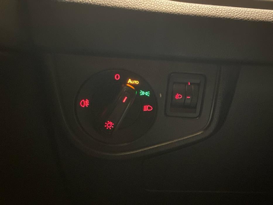 VOLKSWAGEN Polo 2018