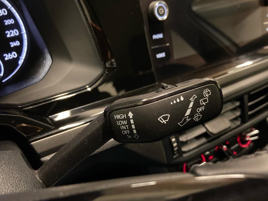 VOLKSWAGEN Polo 2018