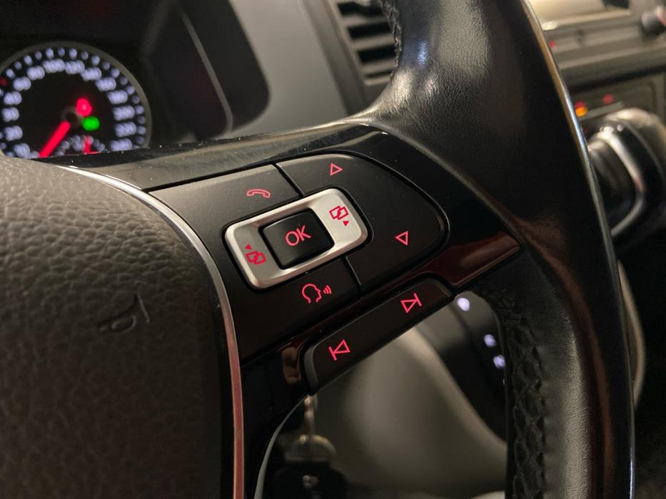 VOLKSWAGEN Transporter 2018