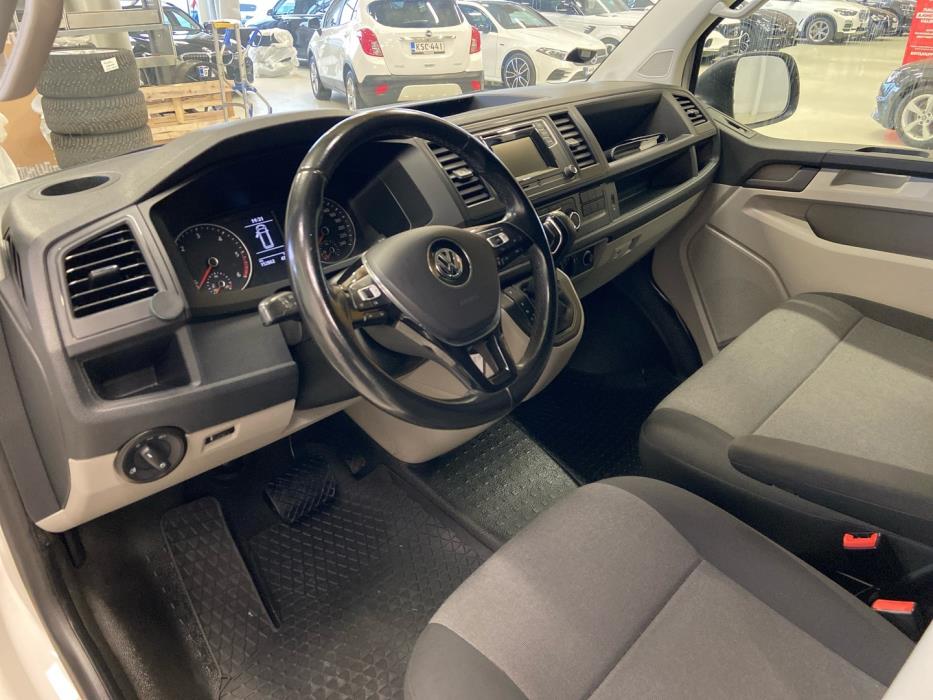 VOLKSWAGEN Transporter 2018