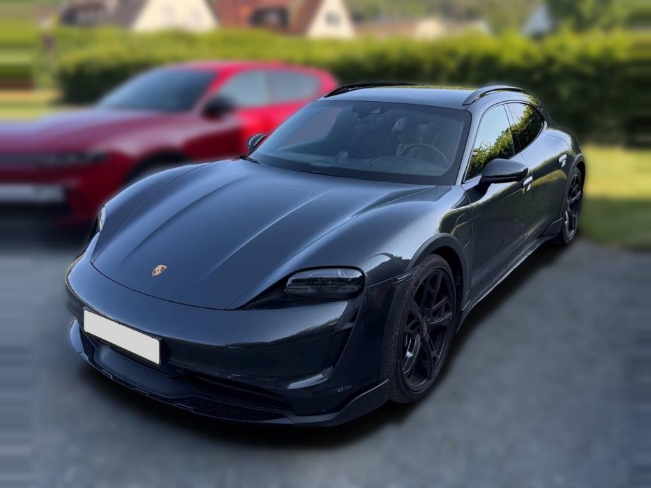 PORSCHE Taycan 2022