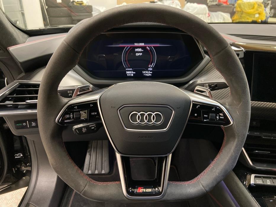 AUDI E-TRON GT RS 2022