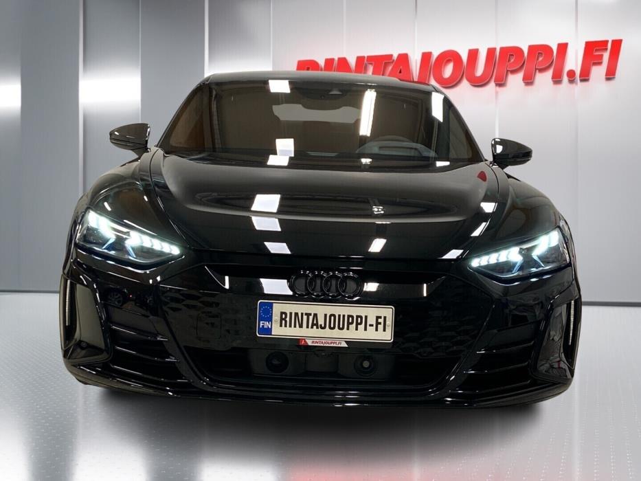 AUDI E-TRON GT RS 2022