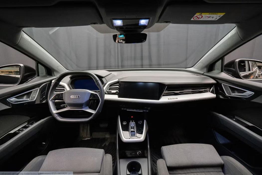 AUDI Q4 e-tron 2022
