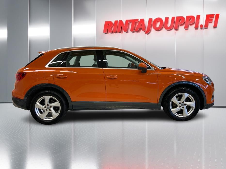 AUDI Q3 2019