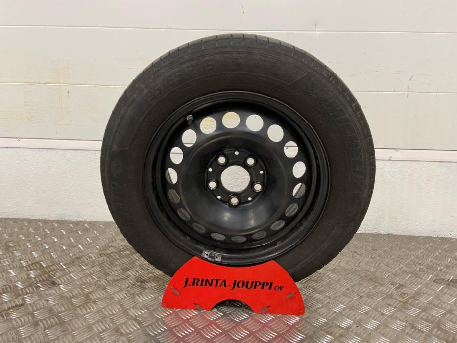 MERCEDES-BENZ CLA 2015