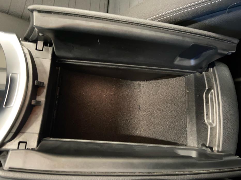 MERCEDES-BENZ C 2015