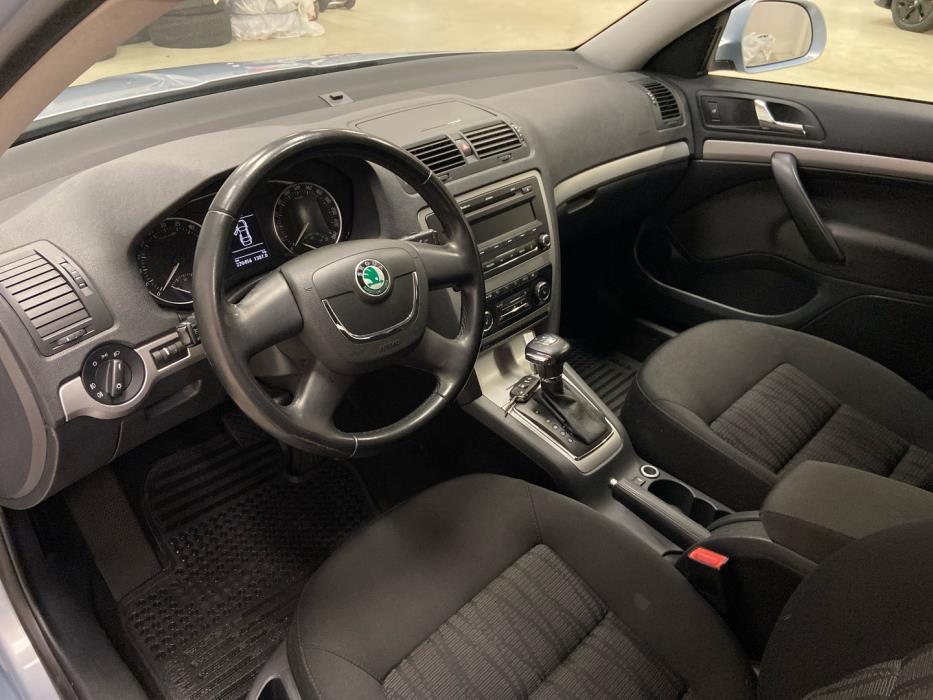 SKODA Octavia 2010