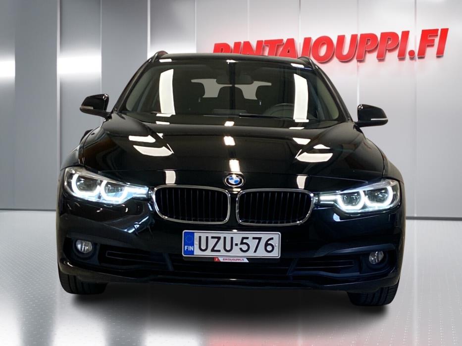 BMW 318 2017