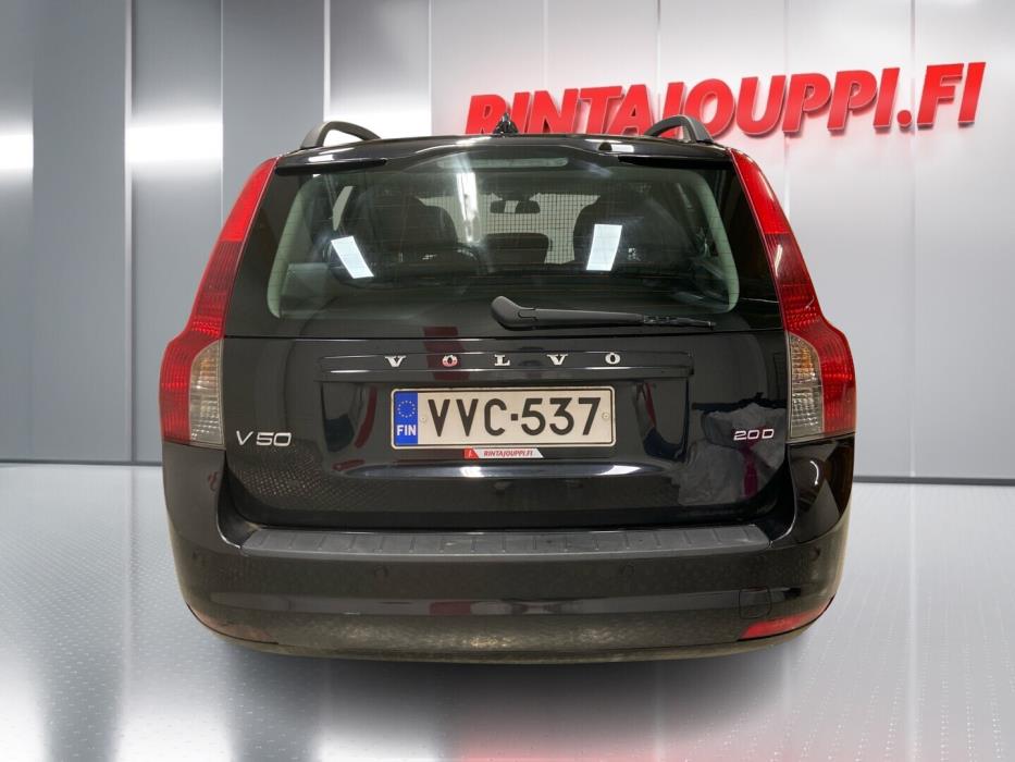 VOLVO V50 2010