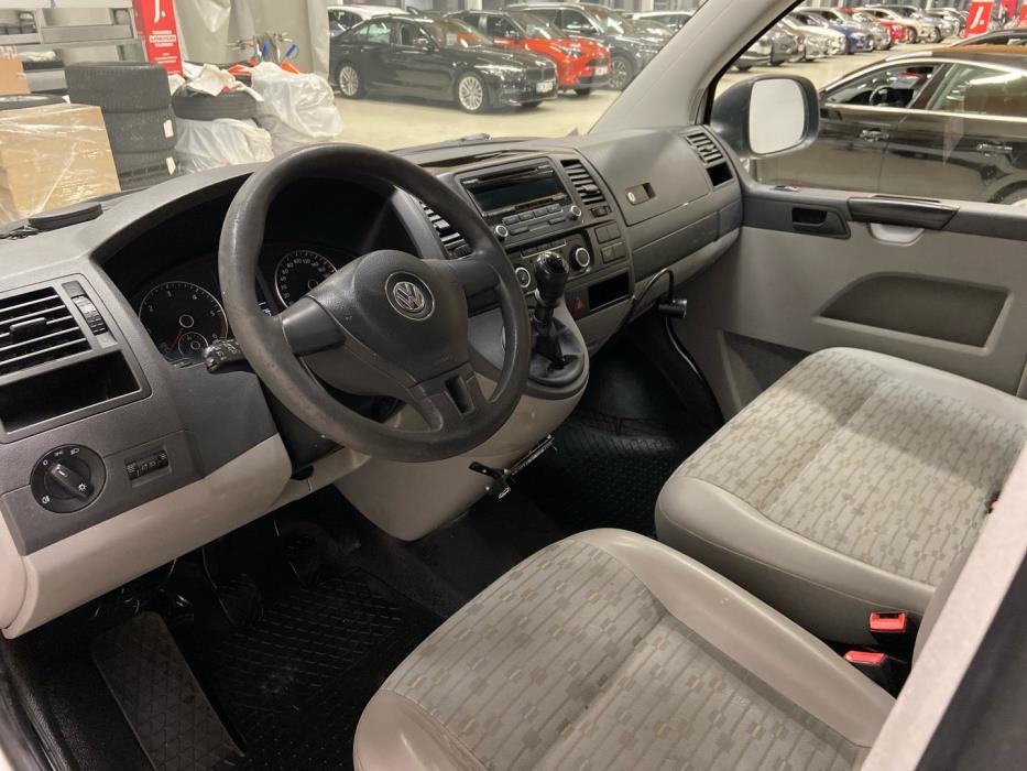 VOLKSWAGEN Transporter 2013