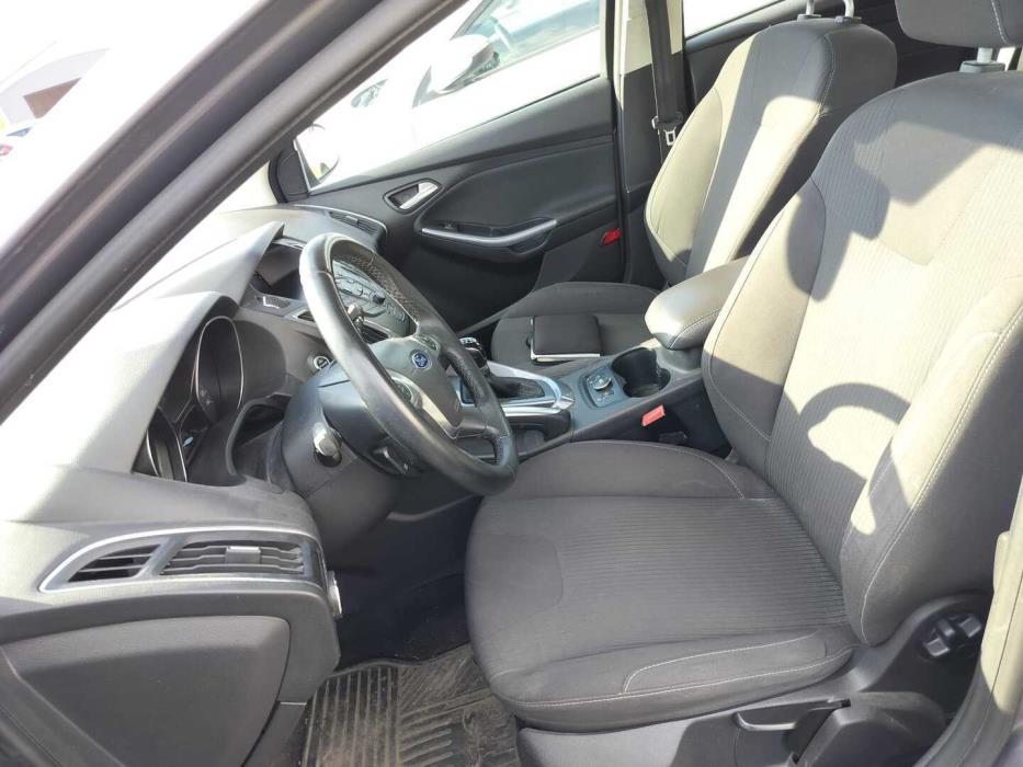 FORD Focus 2011