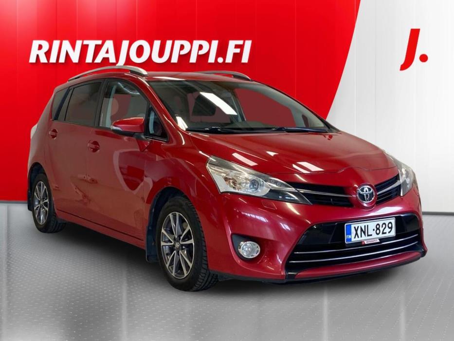 TOYOTA Verso 2014