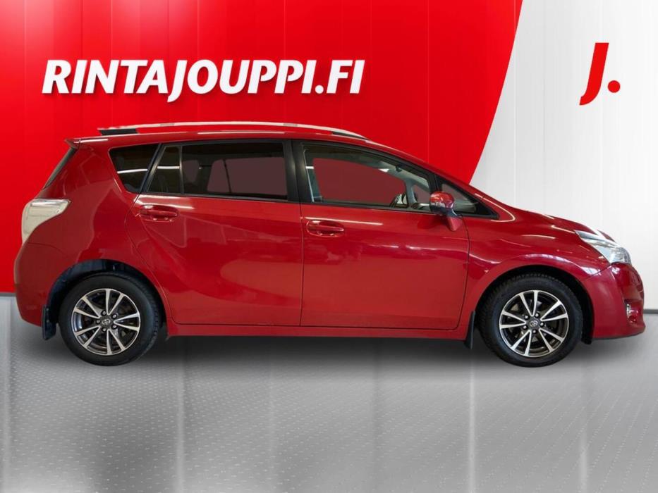 TOYOTA Verso 2014