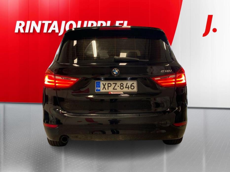 BMW 218 2015