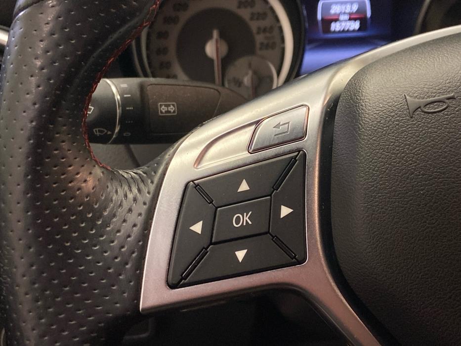 MERCEDES-BENZ CLA 2013