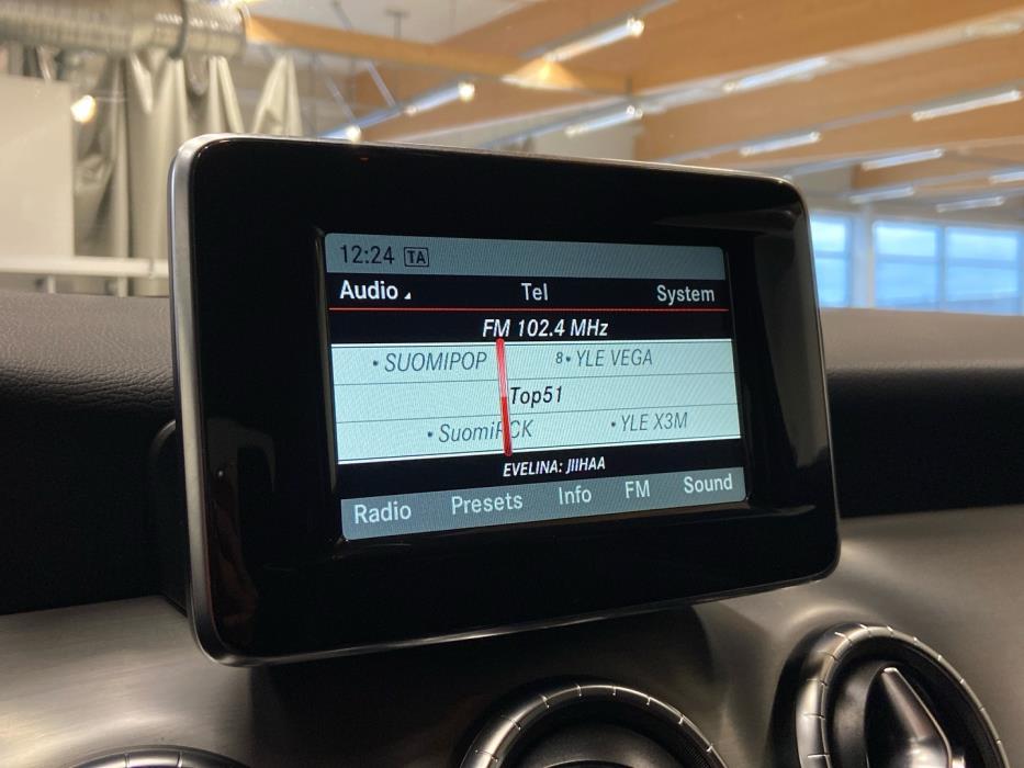 MERCEDES-BENZ CLA 2013