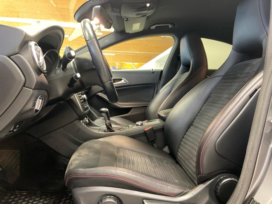 MERCEDES-BENZ CLA 2013