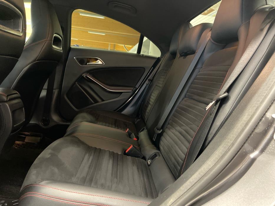 MERCEDES-BENZ CLA 2013