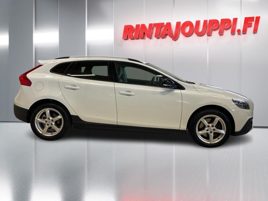 VOLVO V40 Cross Country 2014
