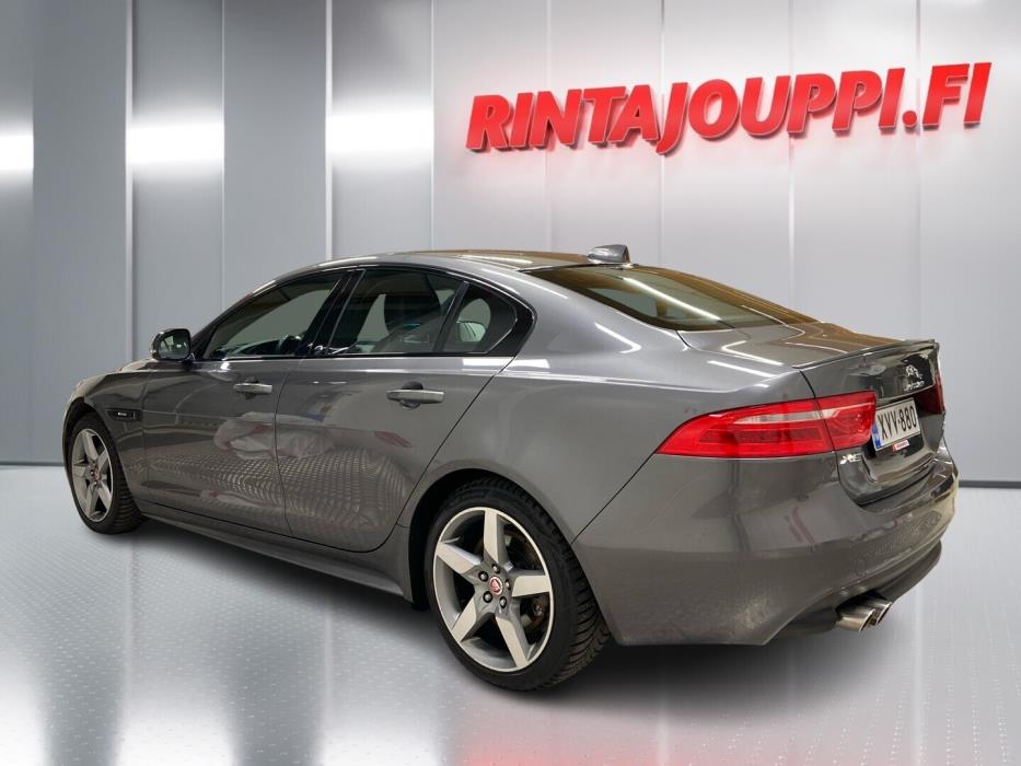 JAGUAR XE 2019
