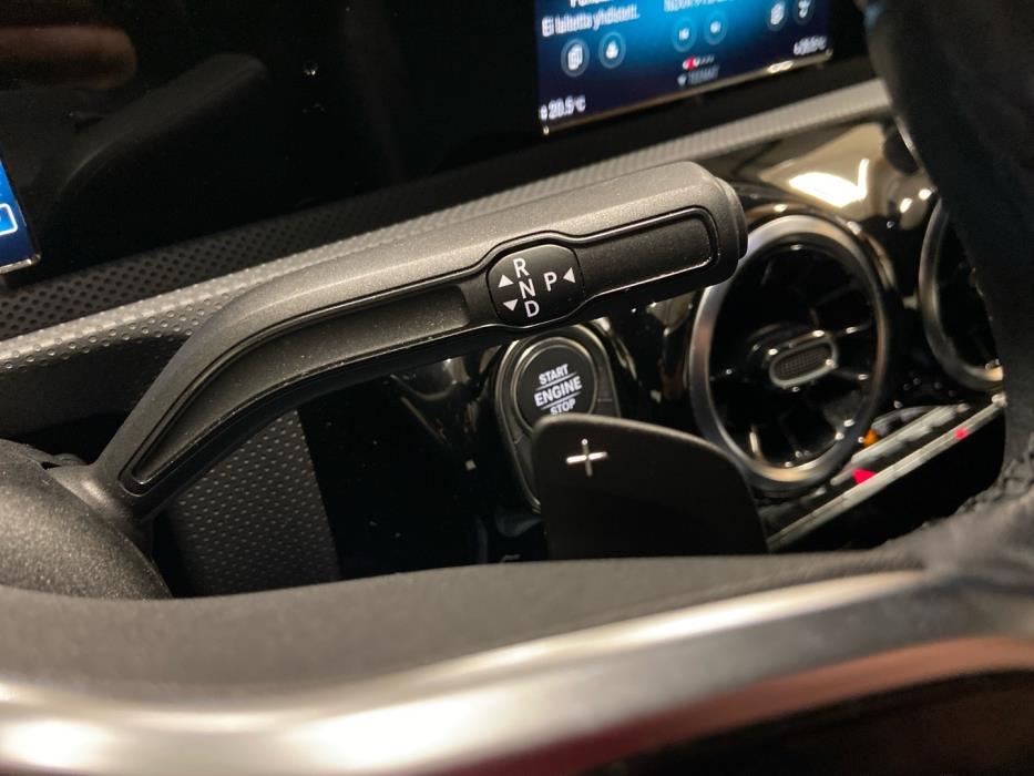 MERCEDES-BENZ CLA 2020