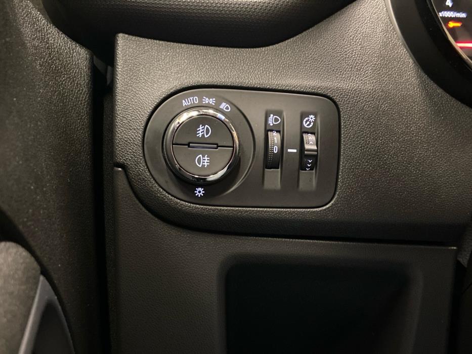 OPEL Crossland X 2018