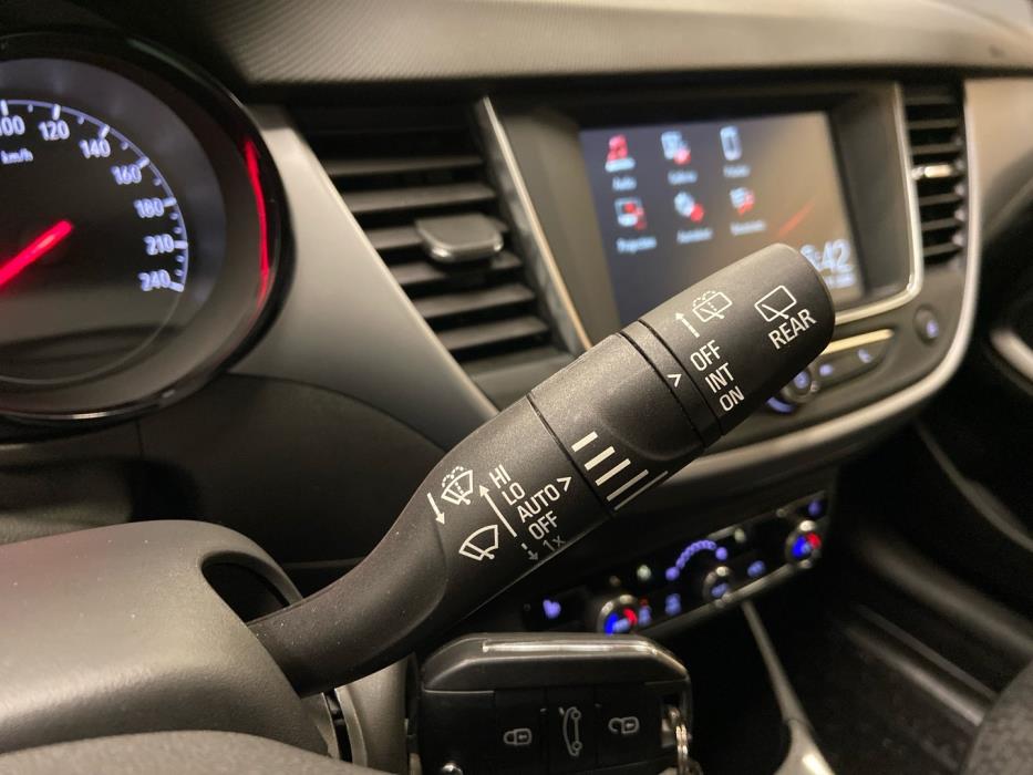 OPEL Crossland X 2018