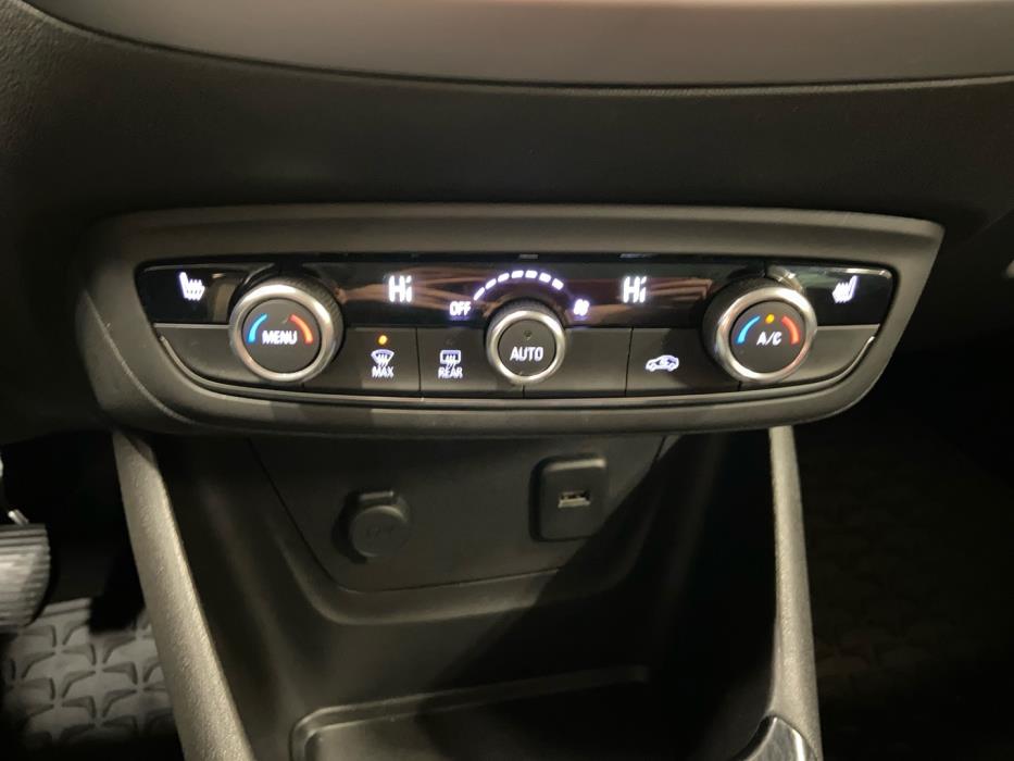 OPEL Crossland X 2018