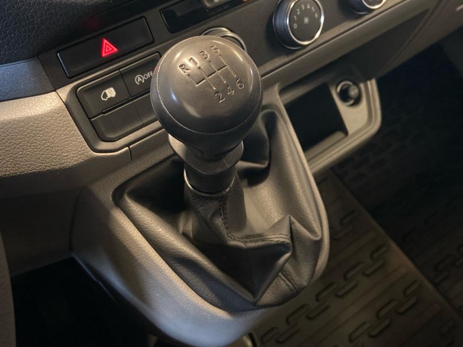 VOLKSWAGEN Crafter 2021