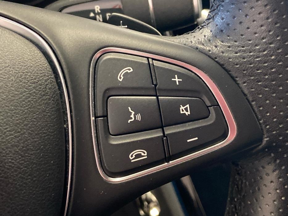 MERCEDES-BENZ C 2018