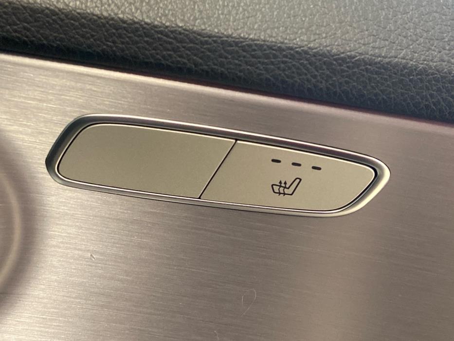 MERCEDES-BENZ C 2018