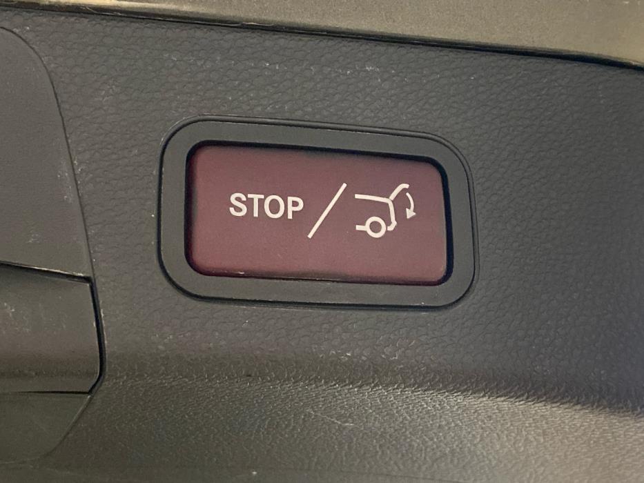 MERCEDES-BENZ C 2018