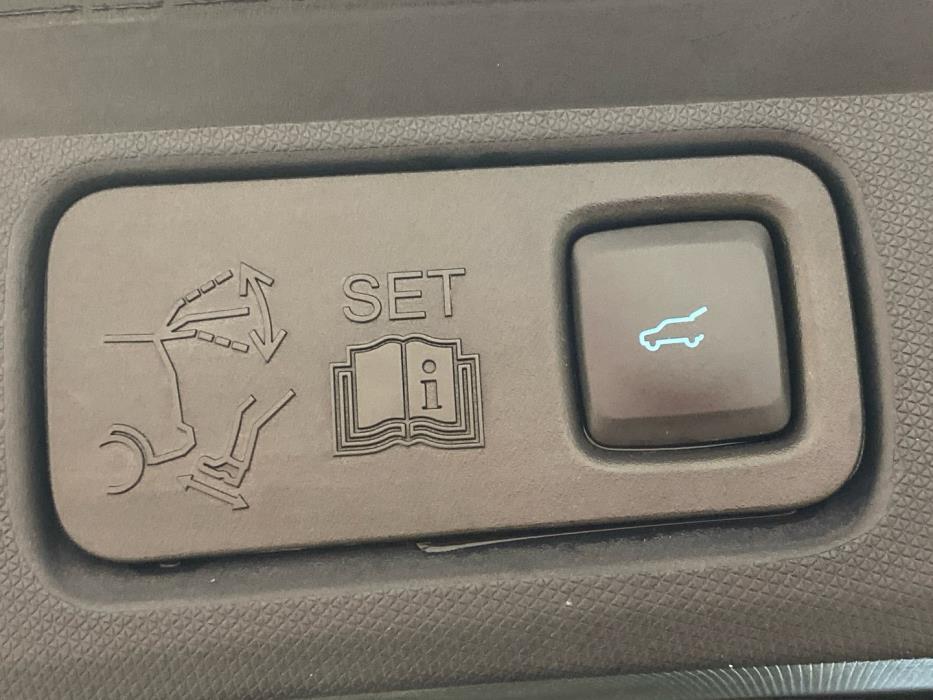 FORD Mustang Mach-E 2022